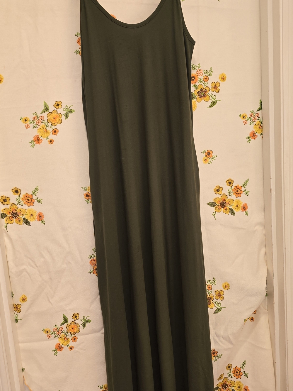 Wolddress Olive Green Sleeveless Maxi Dress